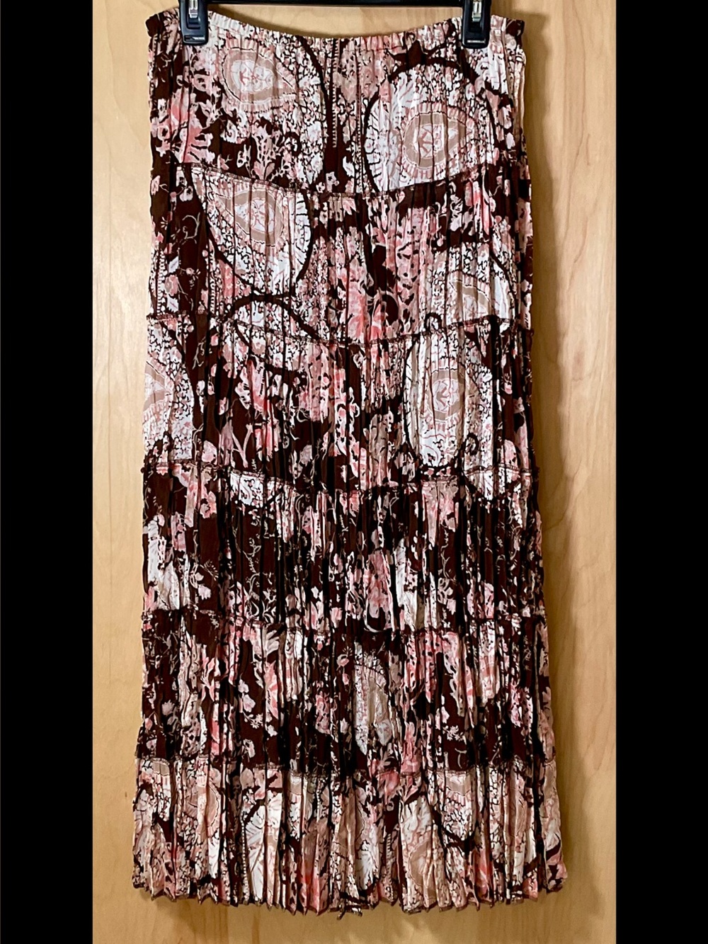 Emma James Tiered Broomstick Paisley Skirt - EUC